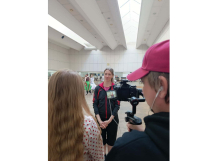 Здымачная група тэлеканала &ldquo;Беларусь 3&rdquo; завітала на рэпетыцыю ансамбля &ldquo;Харошкі&rdquo;